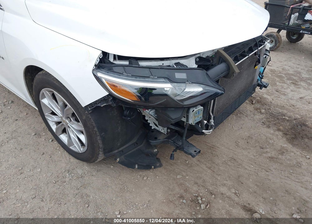 2019 CHEVROLET MALIBU LT VIN: 1G1ZD5ST3KF108377