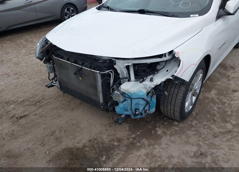 2019 CHEVROLET MALIBU LT VIN: 1G1ZD5ST3KF108377