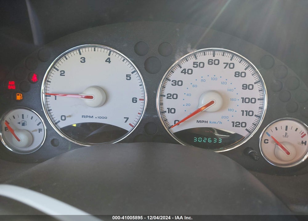 2002 JEEP LIBERTY LIMITED EDITION VIN: 1J4GL58K72W215748