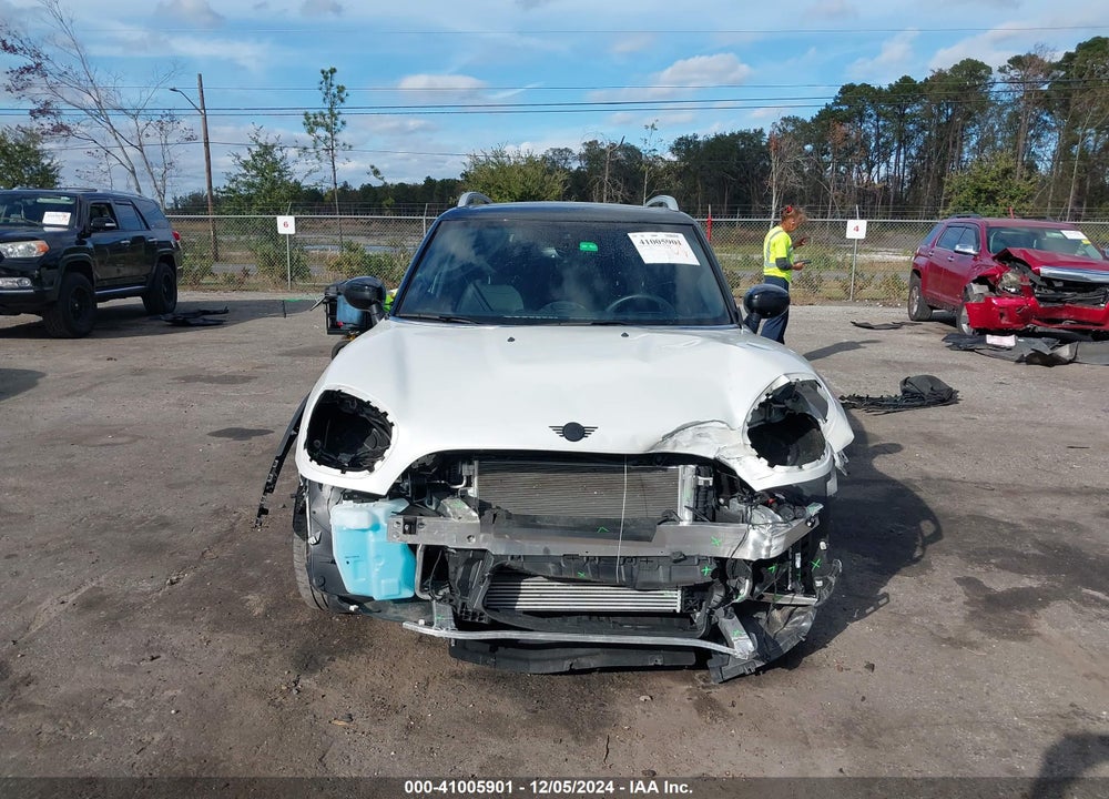 2024 MINI COUNTRYMAN COOPER S VIN: WMZ53BR02R3R42512