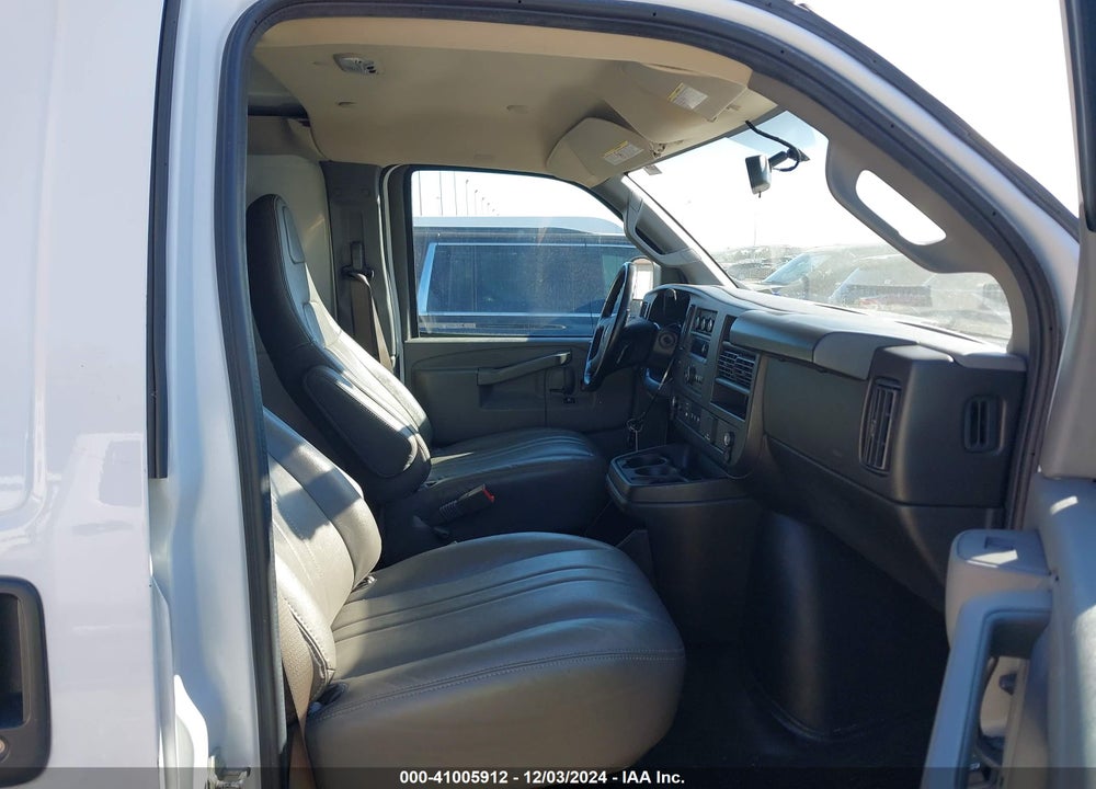 2023 CHEVROLET EXPRESS CARGO RWD 2500 EXTENDED WHEELBASE WT VIN: 1GCWGBFP0P1112100