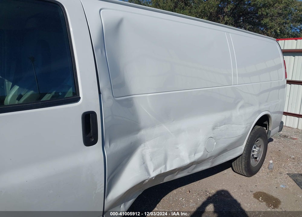2023 CHEVROLET EXPRESS CARGO RWD 2500 EXTENDED WHEELBASE WT VIN: 1GCWGBFP0P1112100