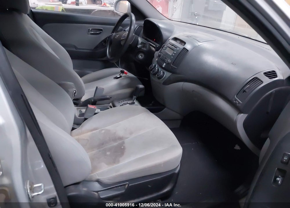 2010 HYUNDAI ELANTRA GLS VIN: KMHDU4AD7AU842791