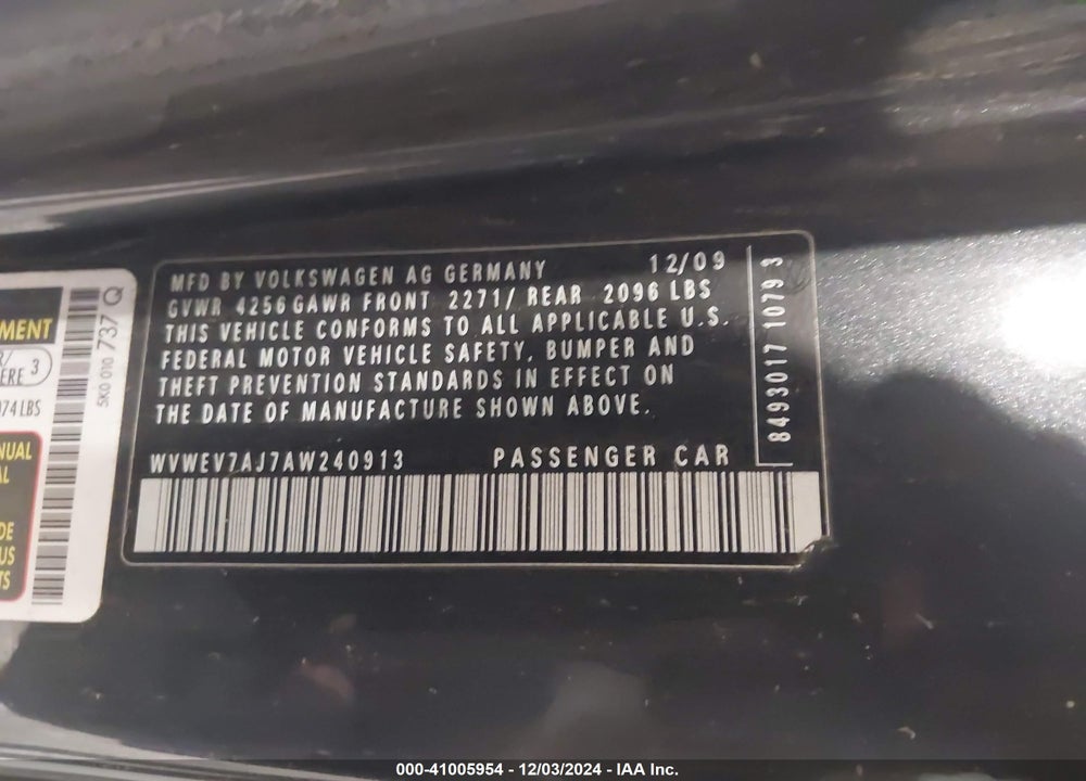 2010 VOLKSWAGEN GTI 2-DOOR VIN: WVWEV7AJ7AW240913