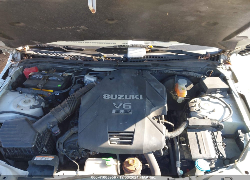 2010 SUZUKI GRAND VITARA LIMITED V6 VIN: JS3TD1D97A4110345