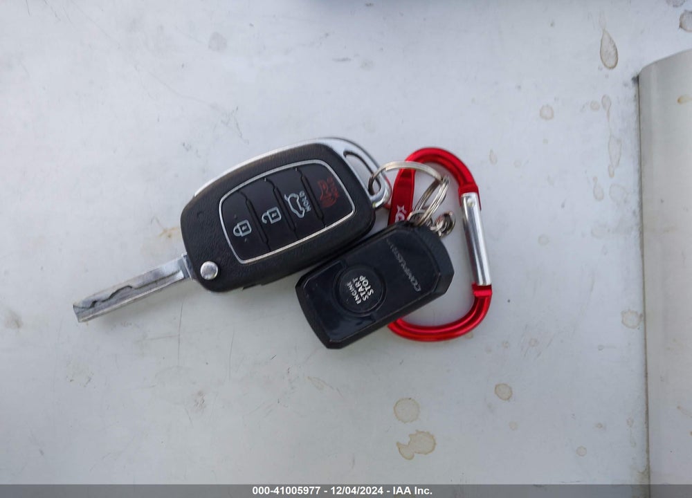 2019 HYUNDAI SANTA FE XL SE VIN: KM8SM4HF2KU300210