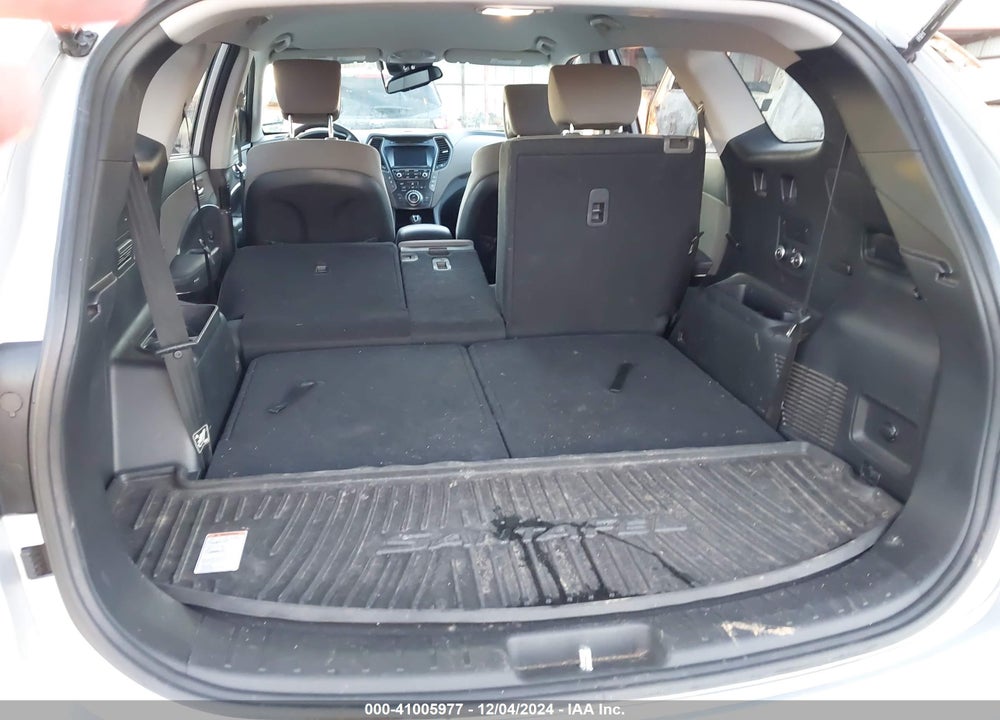 2019 HYUNDAI SANTA FE XL SE VIN: KM8SM4HF2KU300210