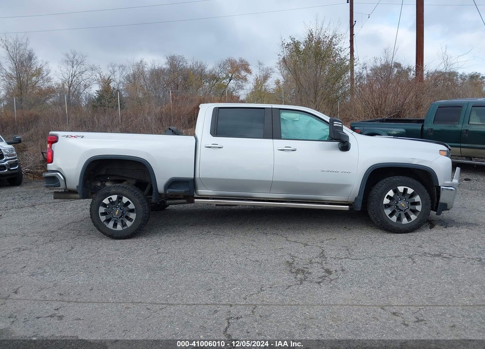 2021 CHEVROLET SILVERADO 3500HD 4WD  STANDARD BED LT VIN: 1GC4YTEY6MF252039