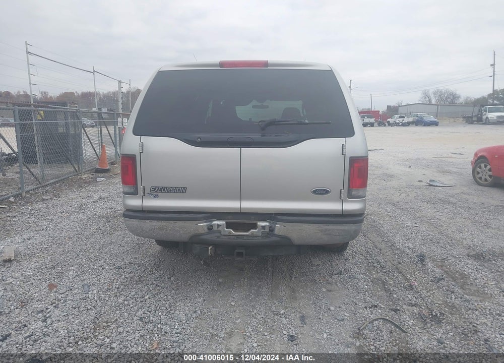 2005 FORD EXCURSION XLS/XLT VIN: 1FMNU40L25ED40090
