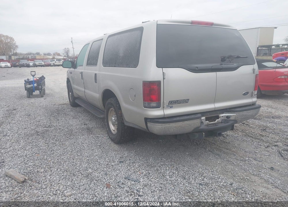 2005 FORD EXCURSION XLS/XLT VIN: 1FMNU40L25ED40090
