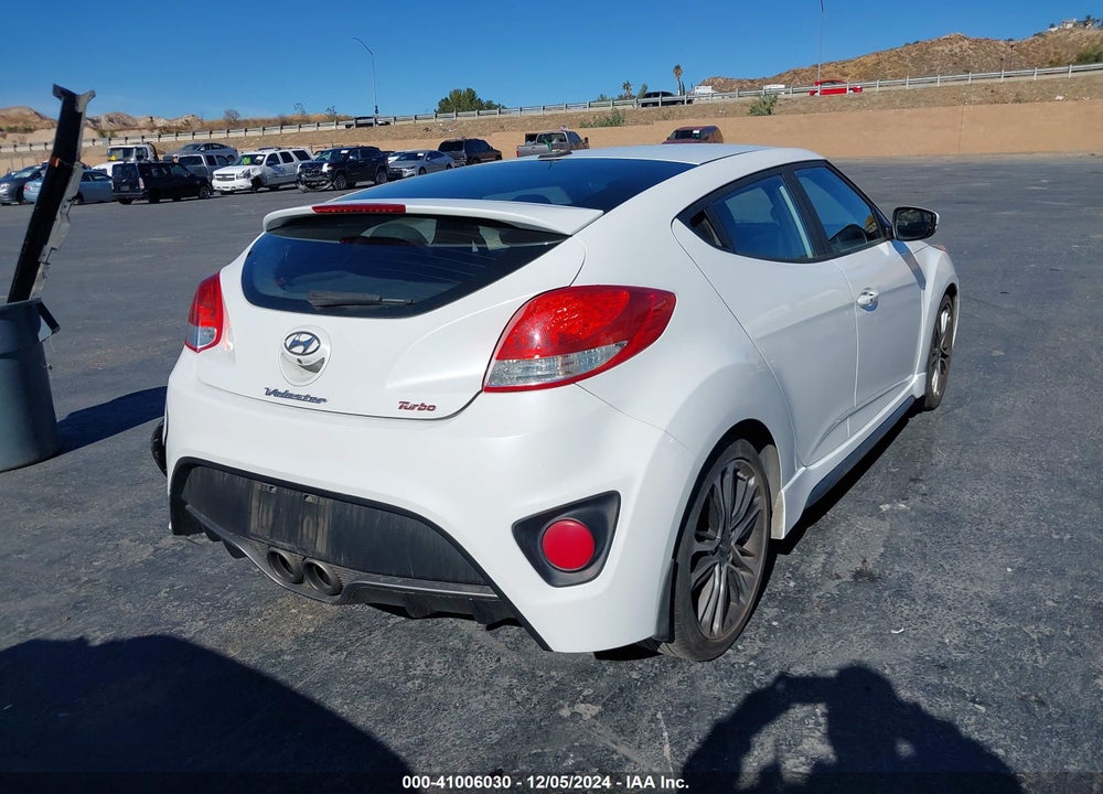 2016 HYUNDAI VELOSTER TURBO VIN: KMHTC6AE0GU295259