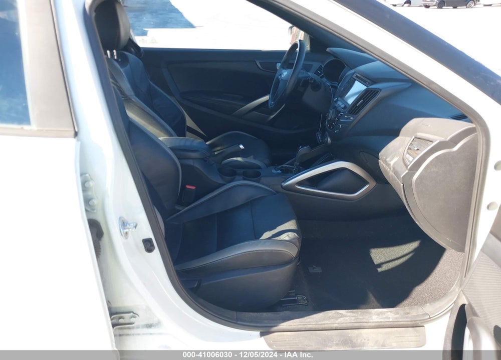 2016 HYUNDAI VELOSTER TURBO VIN: KMHTC6AE0GU295259