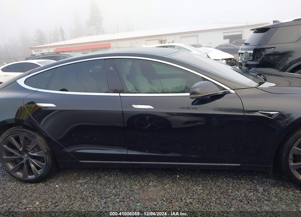 2018 TESLA MODEL S 100D/75D/P100D VIN: 5YJSA1E2XJF281958