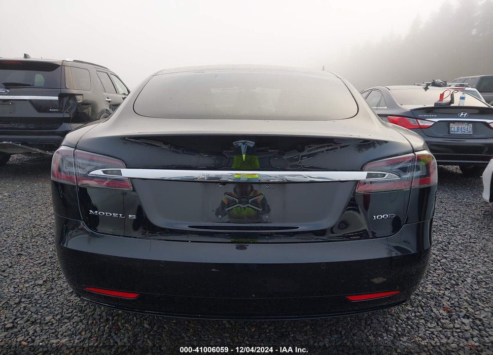 2018 TESLA MODEL S 100D/75D/P100D VIN: 5YJSA1E2XJF281958