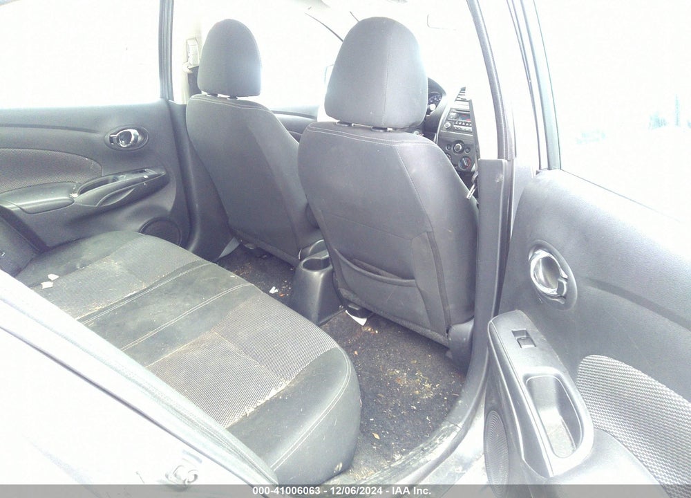 2018 NISSAN VERSA 1.6 SV VIN: 3N1CN7AP2JL832532