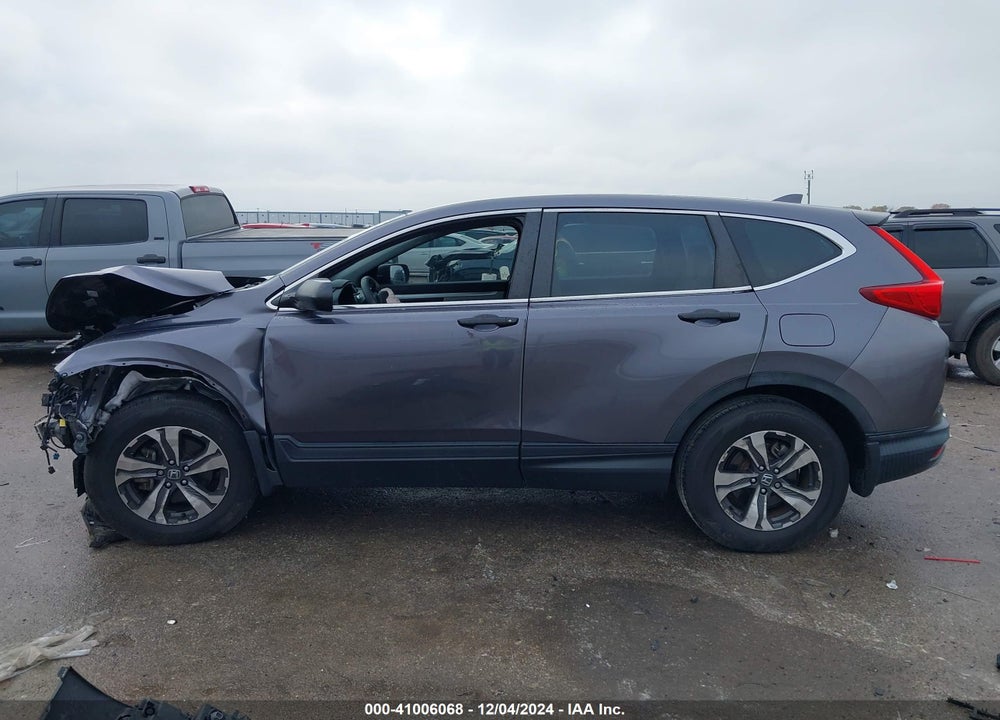 2017 HONDA CR-V LX VIN: 7FARW5H34HE014051