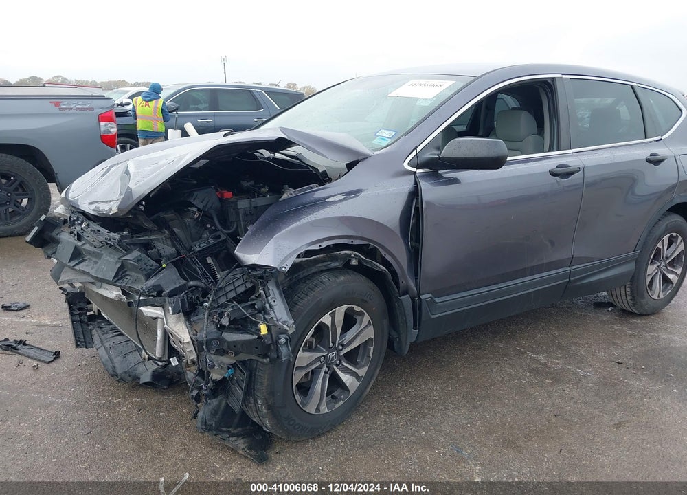 2017 HONDA CR-V LX VIN: 7FARW5H34HE014051