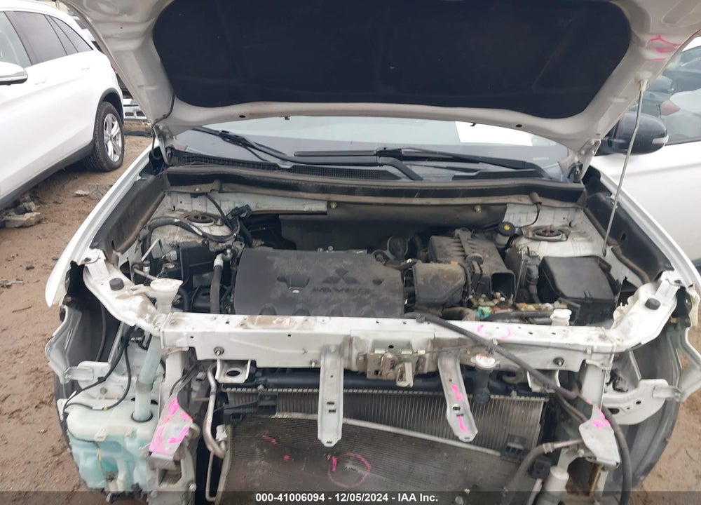 2018 MITSUBISHI OUTLANDER LE VIN: JA4AD3A30JZ021442