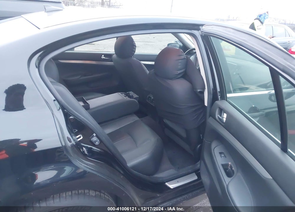 2015 INFINITI Q40 VIN: JN1CV6AR8FM523673