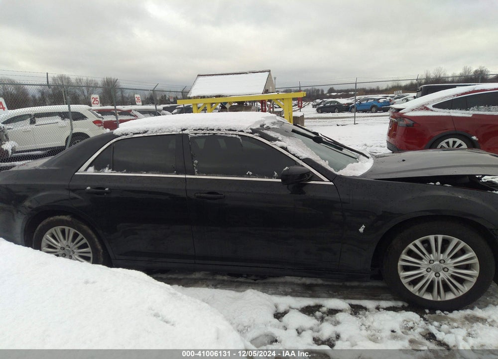 2014 CHRYSLER 300 VIN: 2C3CCARG3EH381781