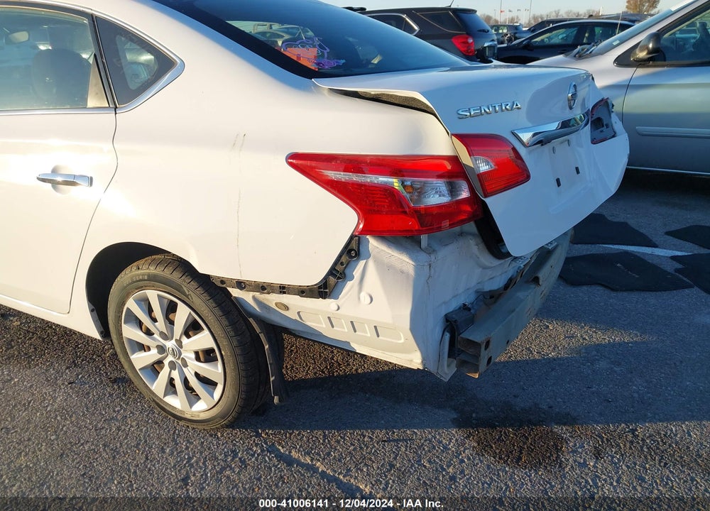 2018 NISSAN SENTRA VIN: 3N1AB7AP1JY310865