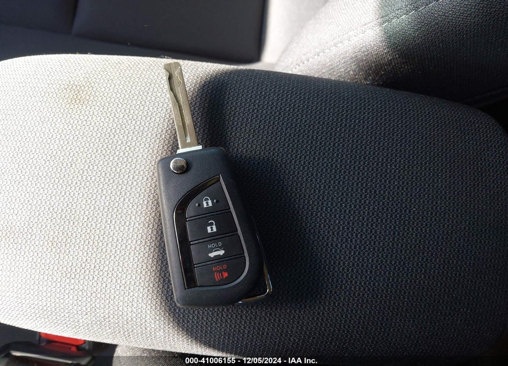 2024 TOYOTA COROLLA LE VIN: 5YFB4MDEXRP184280