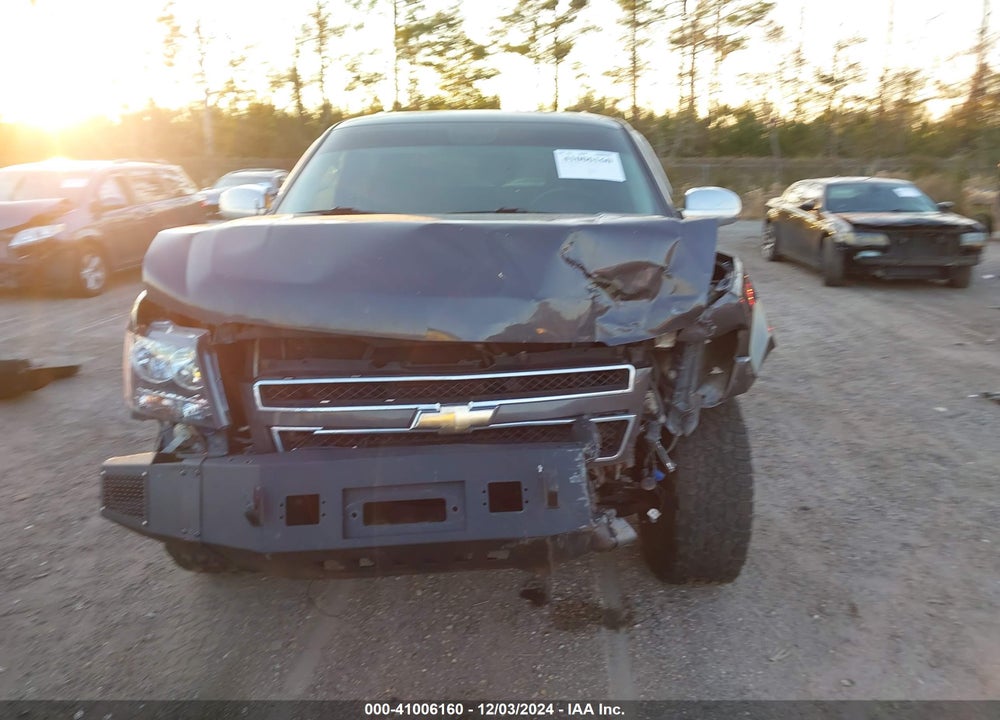 2010 CHEVROLET AVALANCHE 1500 LS VIN: 3GNVKEE09AG242182