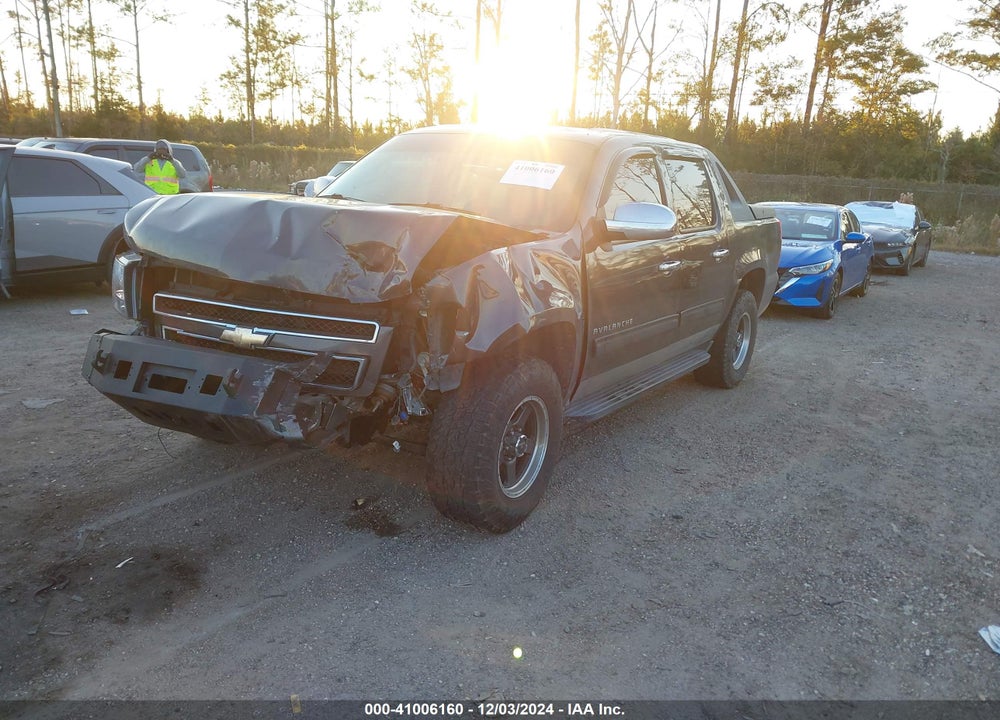 2010 CHEVROLET AVALANCHE 1500 LS VIN: 3GNVKEE09AG242182