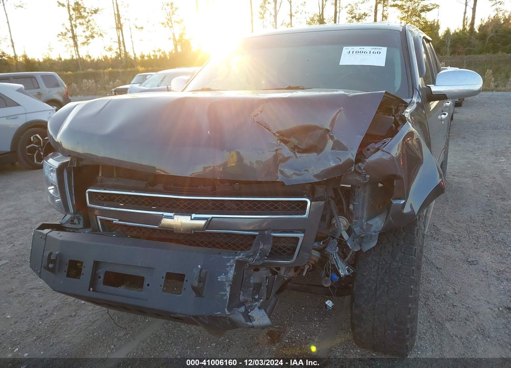 2010 CHEVROLET AVALANCHE 1500 LS VIN: 3GNVKEE09AG242182