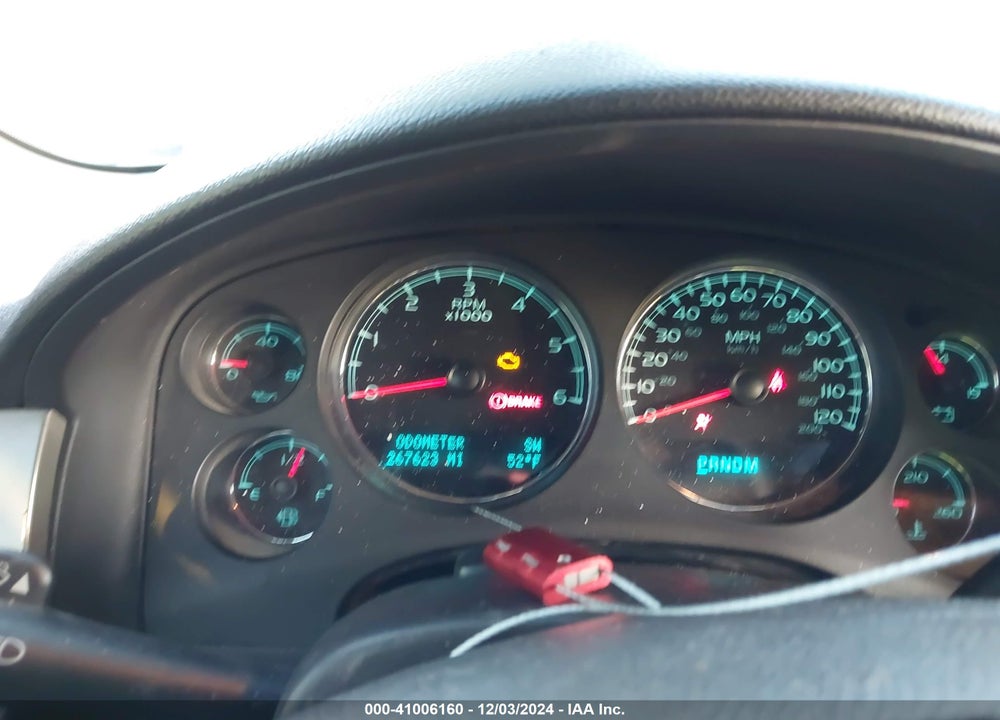 2010 CHEVROLET AVALANCHE 1500 LS VIN: 3GNVKEE09AG242182
