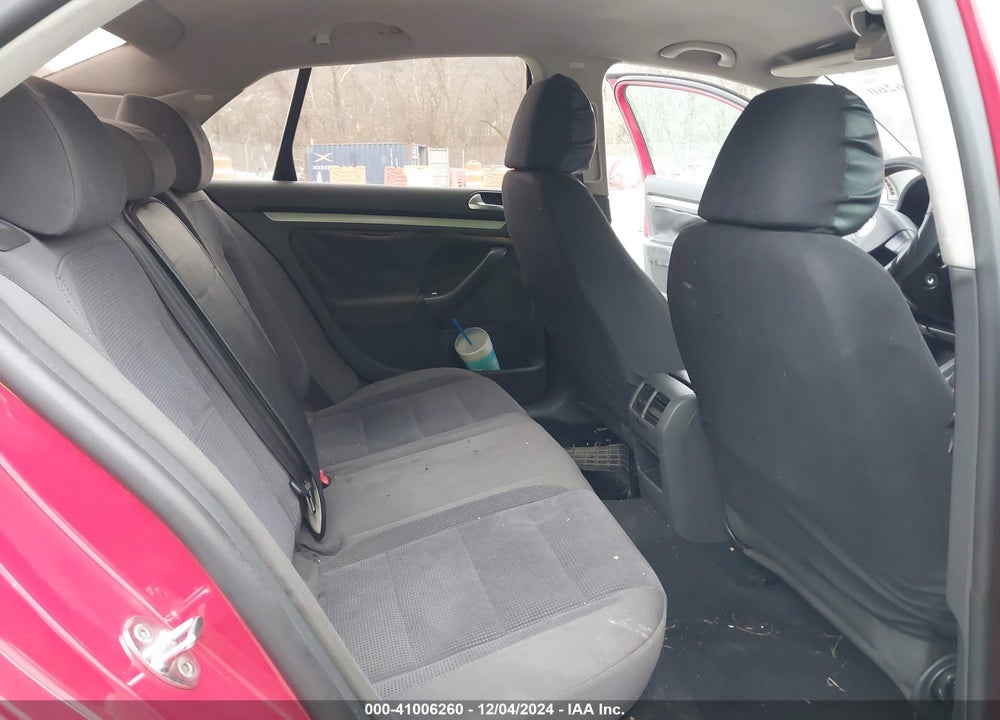 2007 VOLKSWAGEN JETTA VIN: 3VWGF71K57M037720