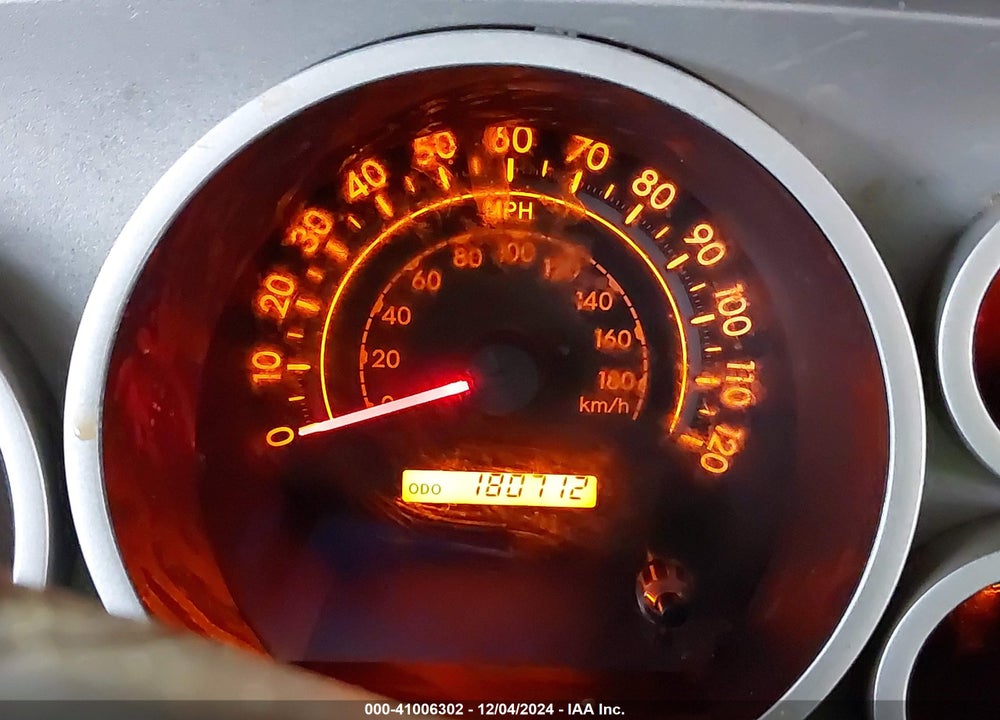 2008 TOYOTA TUNDRA SR5 5.7L V8 VIN: 5TFRV54108X065779