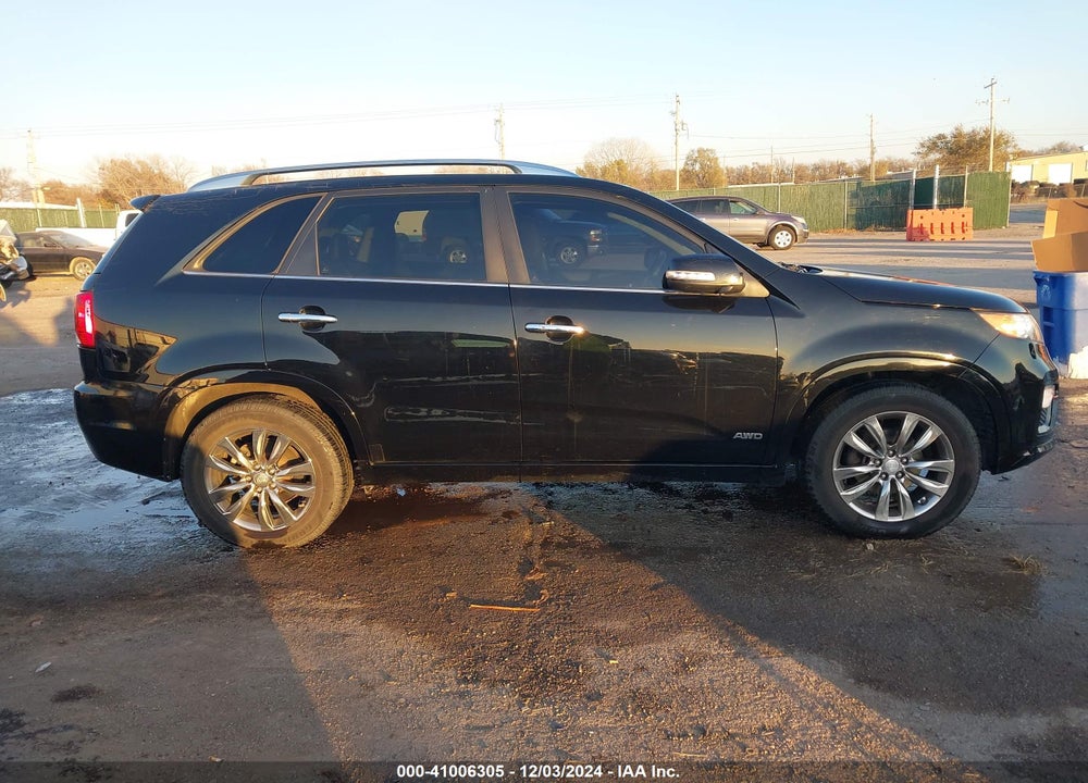 2013 KIA SORENTO SX V6 VIN: 5XYKWDA23DG409706
