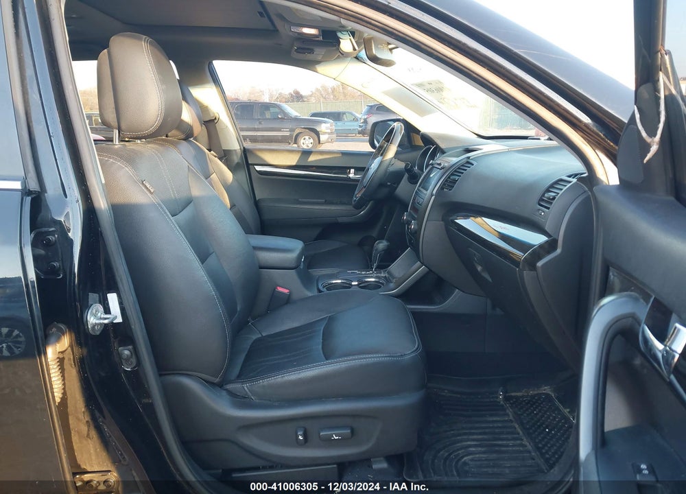 2013 KIA SORENTO SX V6 VIN: 5XYKWDA23DG409706