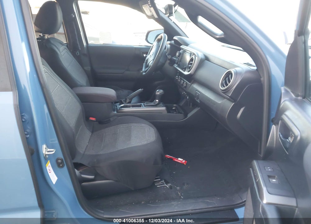 2019 TOYOTA TACOMA 4WD VIN: 3TMDZ5BN2KM075893