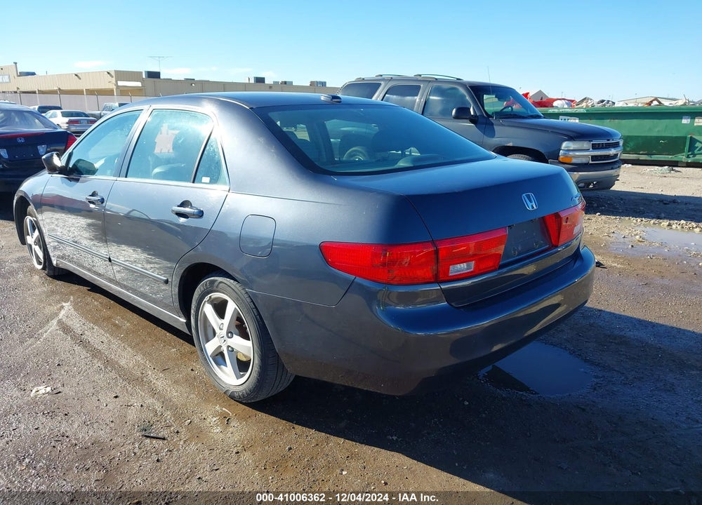 2005 HONDA ACCORD 2.4 EX VIN: 1HGCM56825A166292