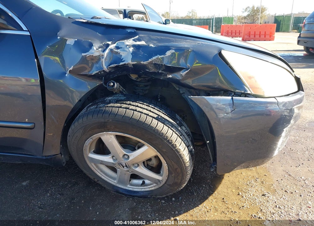 2005 HONDA ACCORD 2.4 EX VIN: 1HGCM56825A166292