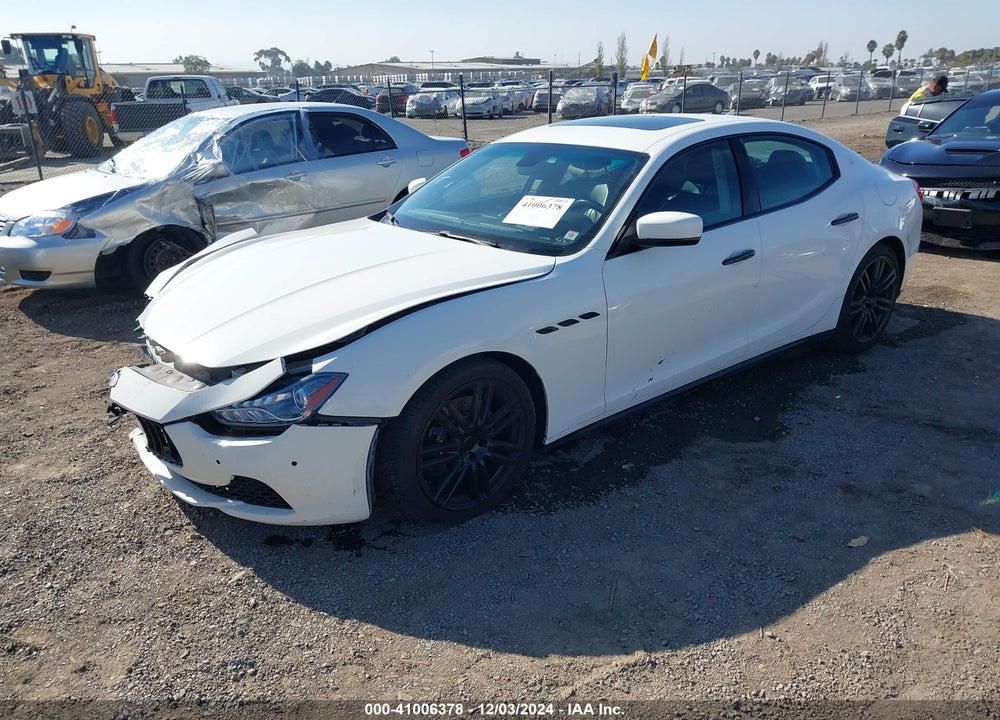 2014 MASERATI GHIBLI VIN: ZAM57RTA1E1085941