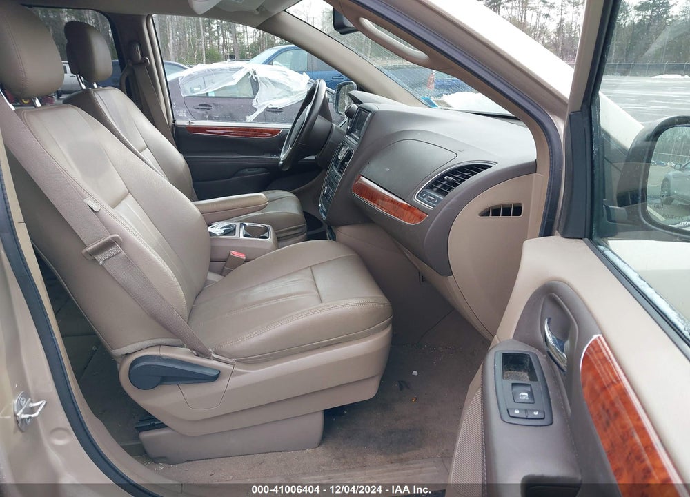 2015 CHRYSLER TOWN & COUNTRY TOURING VIN: 2C4RC1BG3FR596508