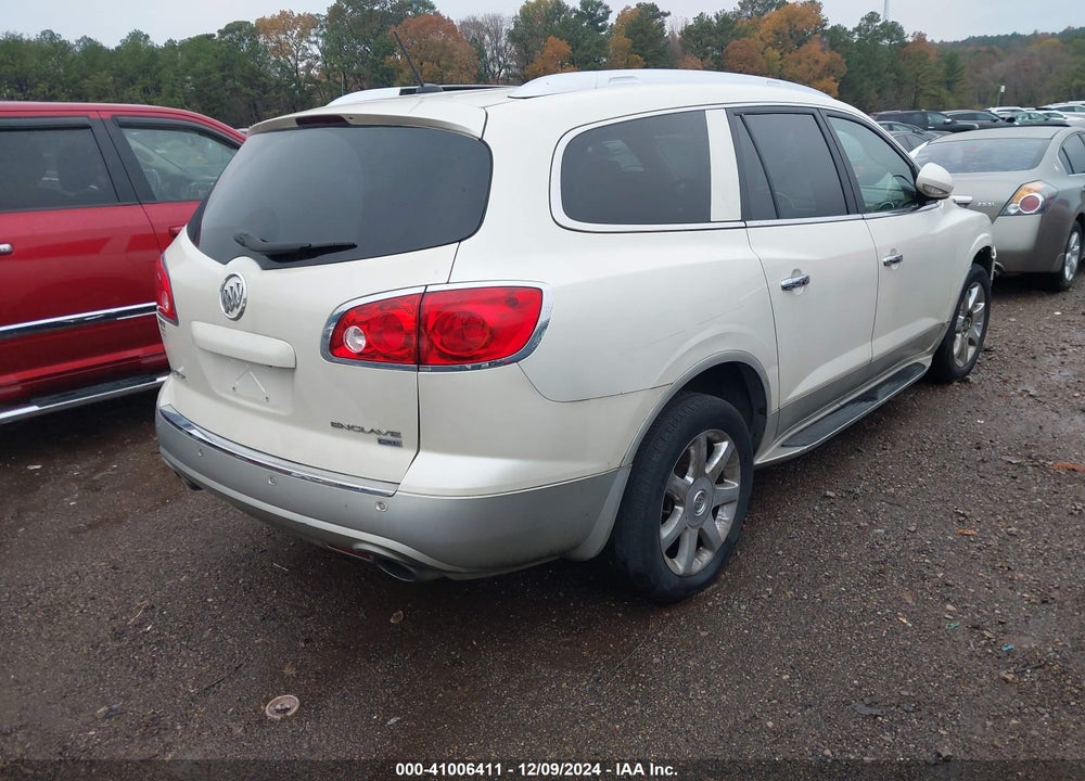 2010 BUICK ENCLAVE 1XL VIN: 5GALRBED8AJ260444