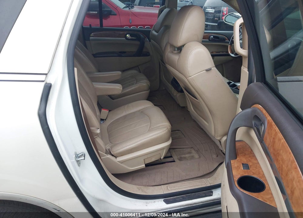 2010 BUICK ENCLAVE 1XL VIN: 5GALRBED8AJ260444