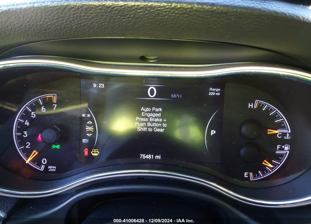 2014 JEEP GRAND CHEROKEE LAREDO VIN: 1C4RJFAG6EC143401
