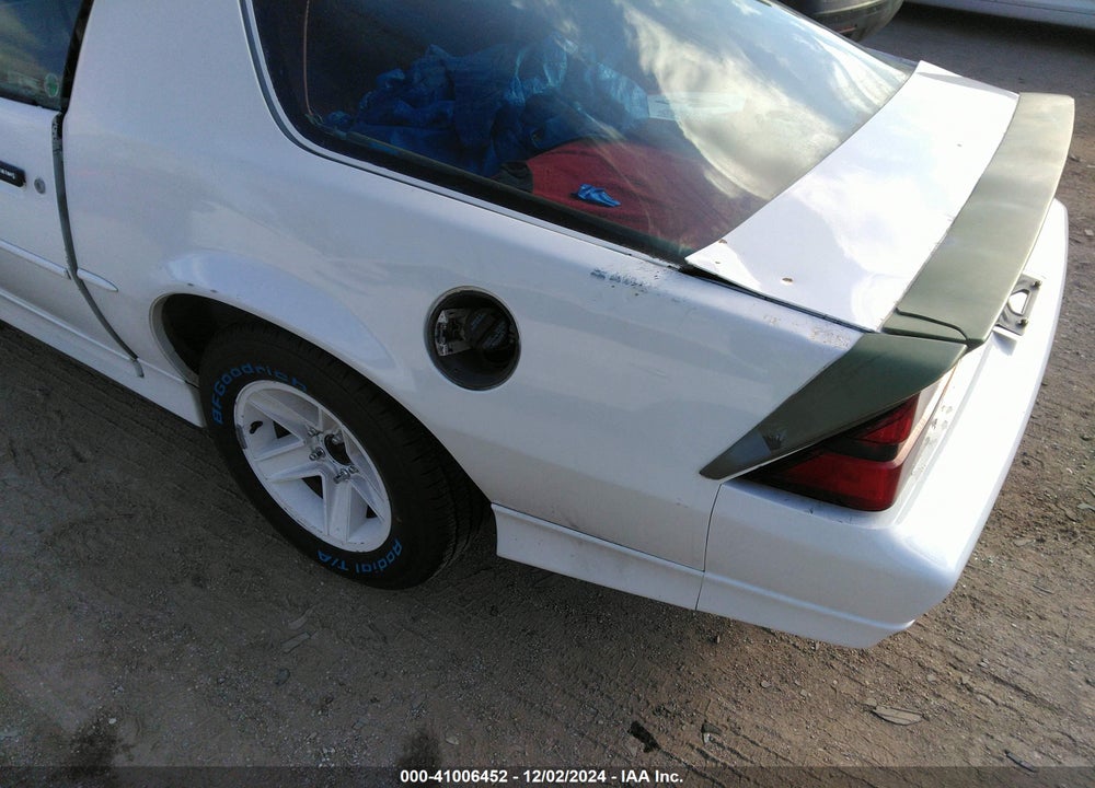1990 CHEVROLET CAMARO RS VIN: 1G1FP23E6LL103590