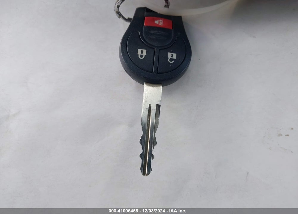 2015 NISSAN VERSA NOTE SR VIN: 3N1CE2CP3FL450212