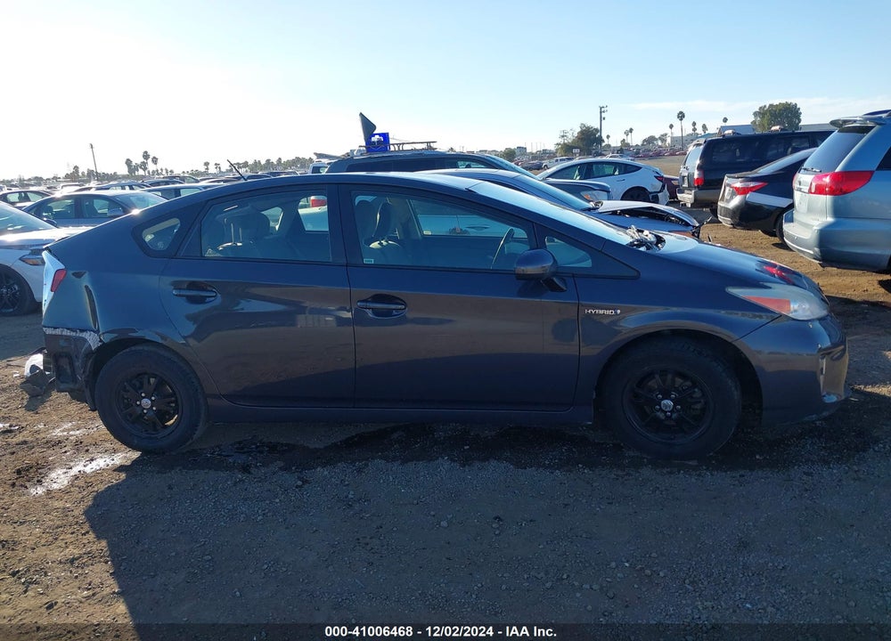 2015 TOYOTA PRIUS TWO VIN: JTDKN3DU0F0478081