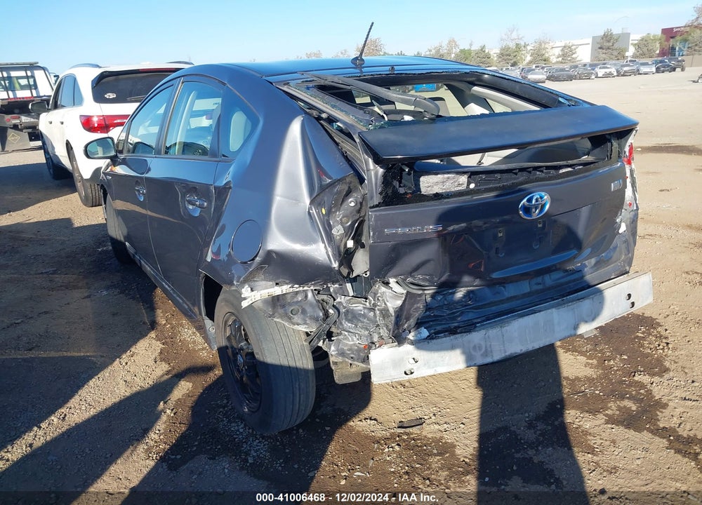 2015 TOYOTA PRIUS TWO VIN: JTDKN3DU0F0478081