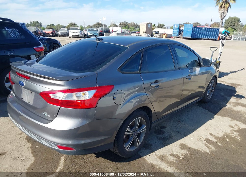 2014 FORD FOCUS SE VIN: 1FADP3F27EL348638