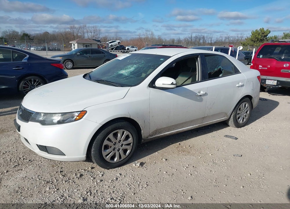 2011 KIA FORTE EX VIN: KNAFU4A27B5400467