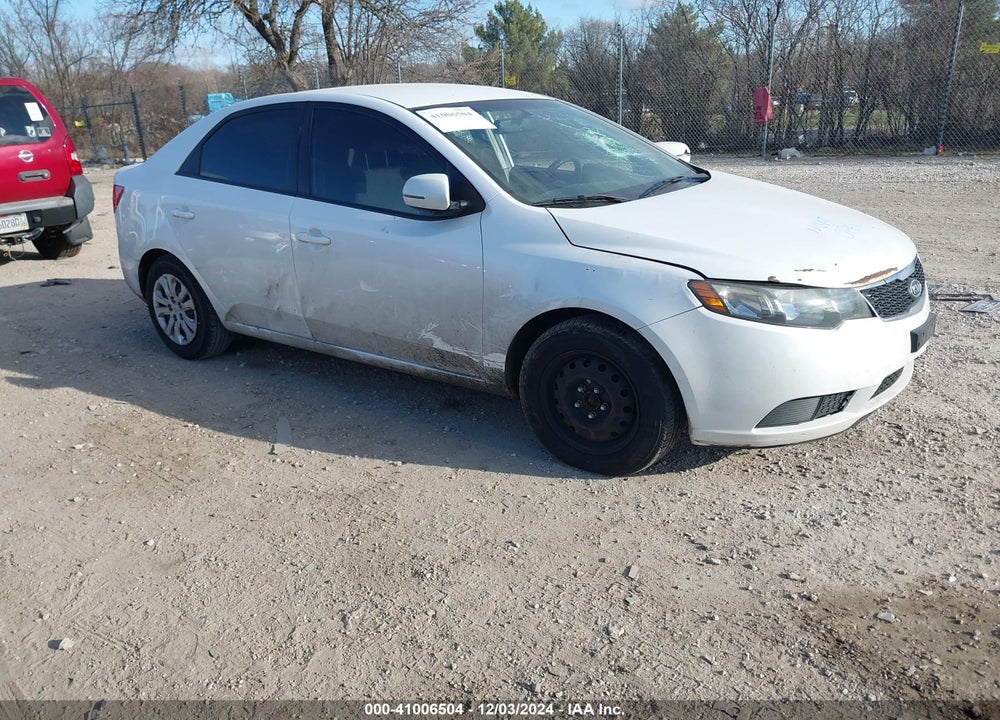 2011 KIA FORTE EX VIN: KNAFU4A27B5400467