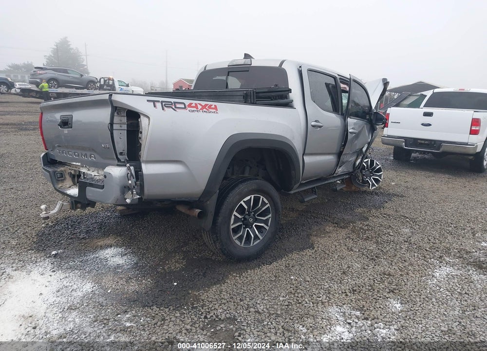 2017 TOYOTA TACOMA VIN: 3TMCZ5ANXHM101114